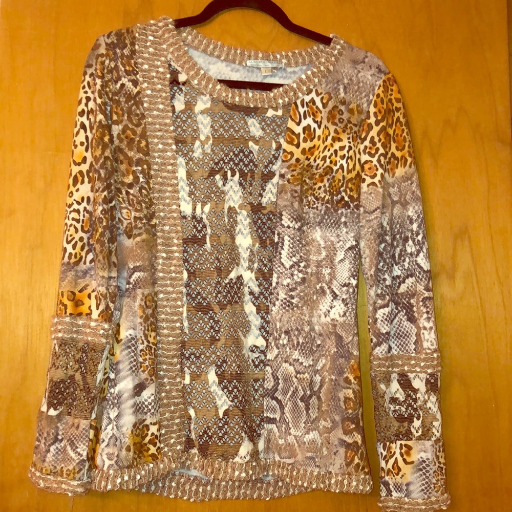 Alberto Makali animal print sweater sz L. Light